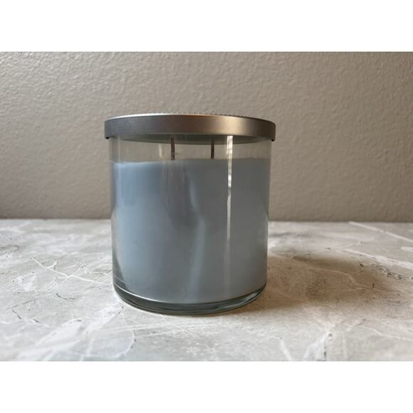 NEW Yankee Candle Beach Walk 12.5 oz 40-50‎ hour Burn Time Blue - Picture 2 of 5